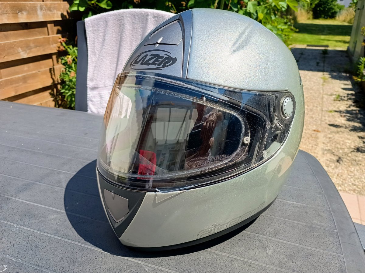 Illustration de Casque intégral Lazer taille M 