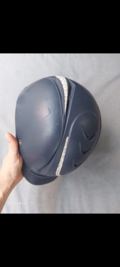 Illustration de Bombe d'équitation 