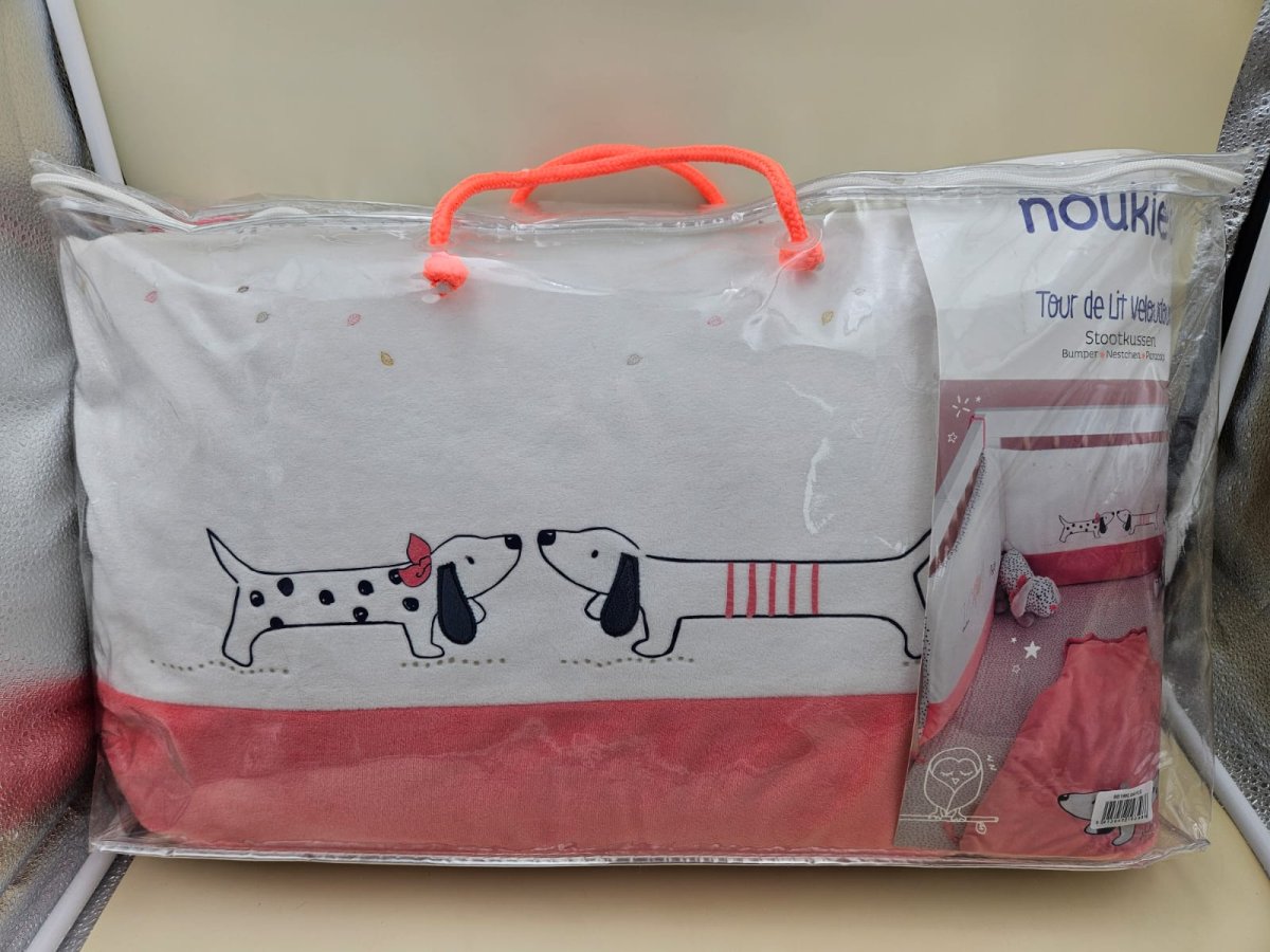 Illustration de Tour de lit Noukies 