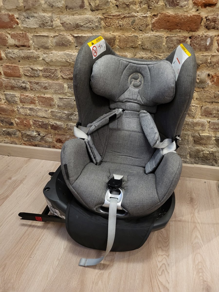 Illustration de Cybex Sirona : siège auto 0-4 ans 