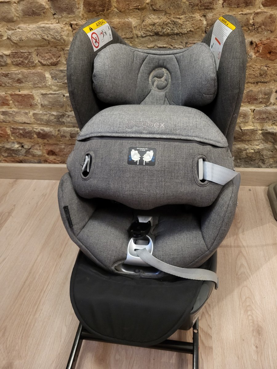 Illustration de Cybex Sirona : siège auto 0-4 ans 
