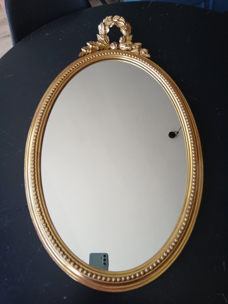 Illustration de Miroir style baroque 
