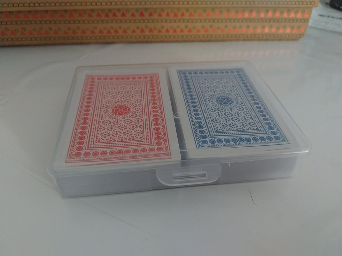 Illustration de Jeu de cartes 