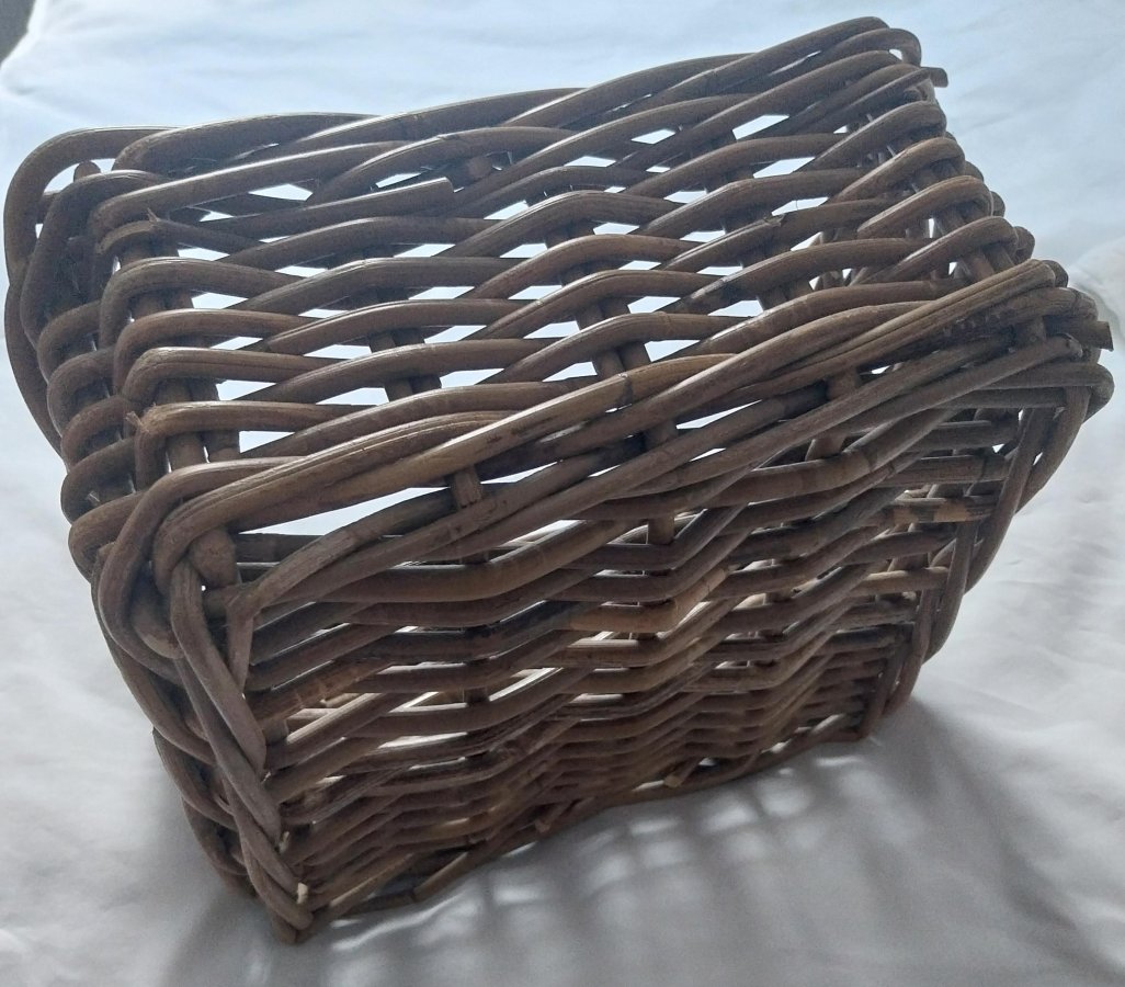 Illustration de Panier gris, 25x29x15 