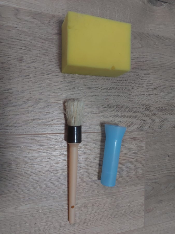 Illustration de Boîte de pansage avec matériel 