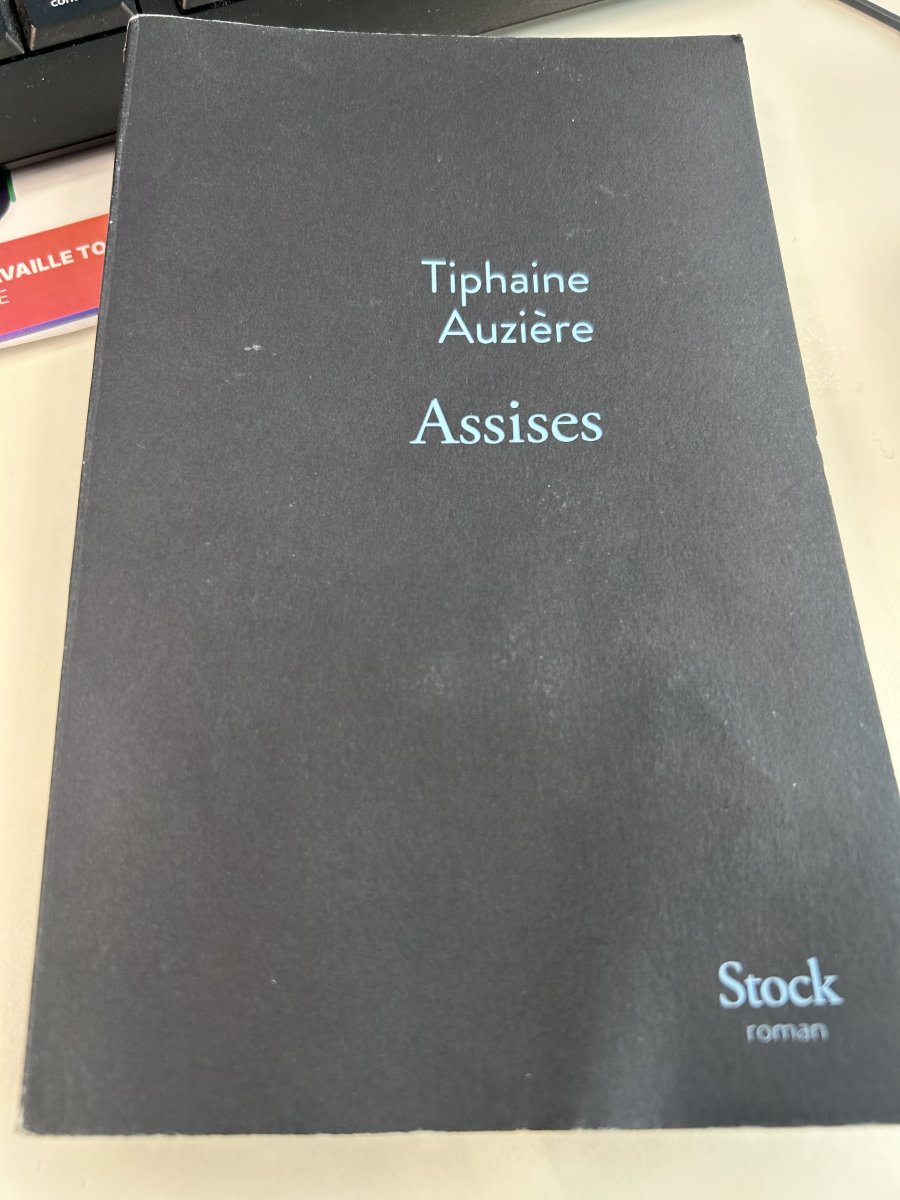 Illustration de Livre Assises 