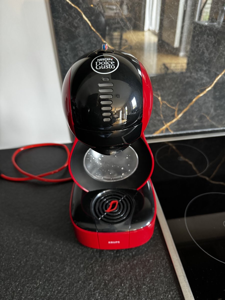 Illustration de Machine à café Nescafé Dolce Gusto Lumio 