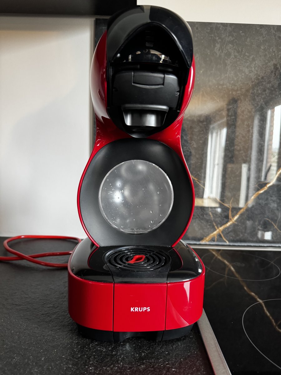 Illustration de Machine à café Nescafé Dolce Gusto Lumio 