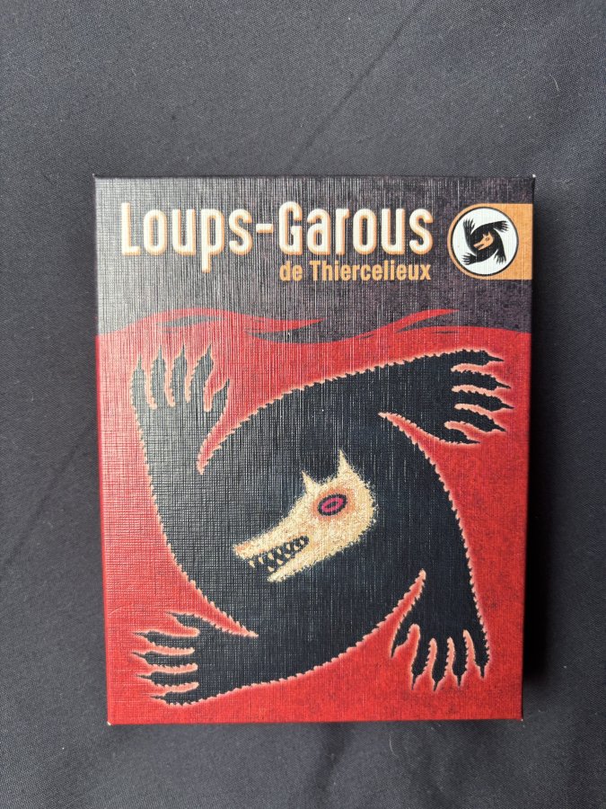 Illustration de Jeu neuf LOUPS -GAROUS 