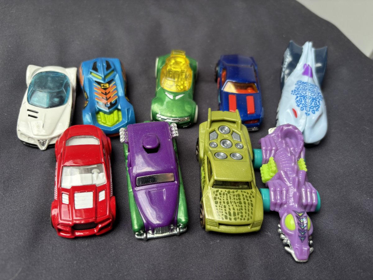 Illustration de HOTWHEELS le lot 
