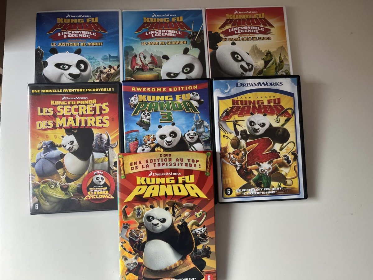 Illustration de DVD KUNG FU PANDA le lot de 7 