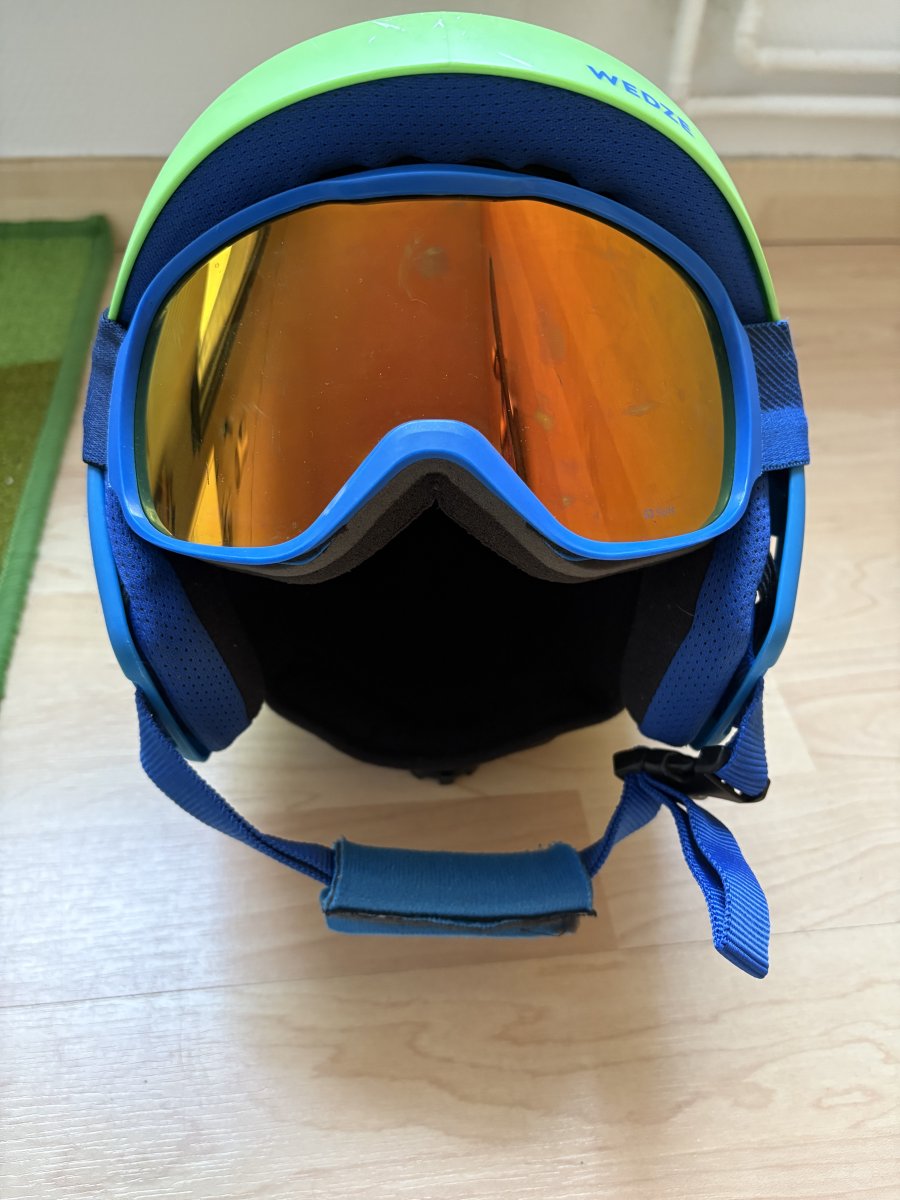Illustration de Tenue de ski garçon taille 152 Trollkids + casque et masque 