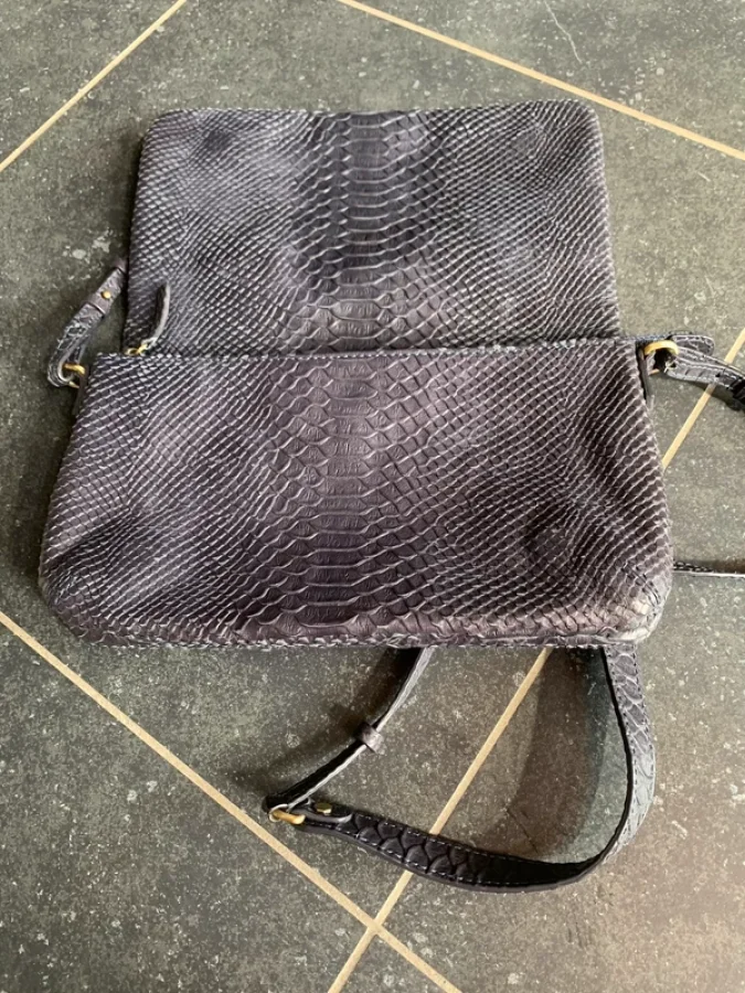 Illustration de Sac Clio bleu 