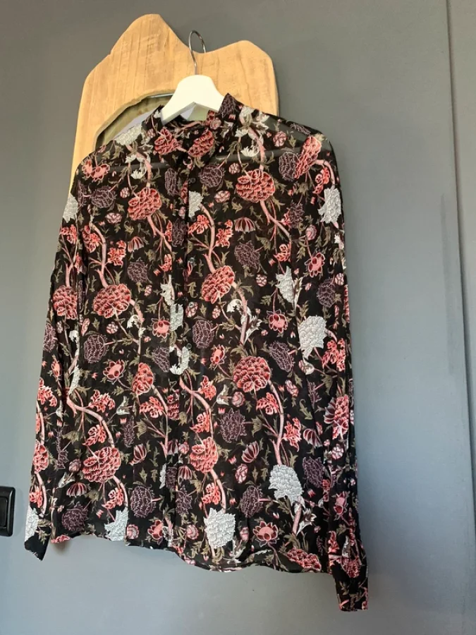 Illustration de Chemise Ikks 