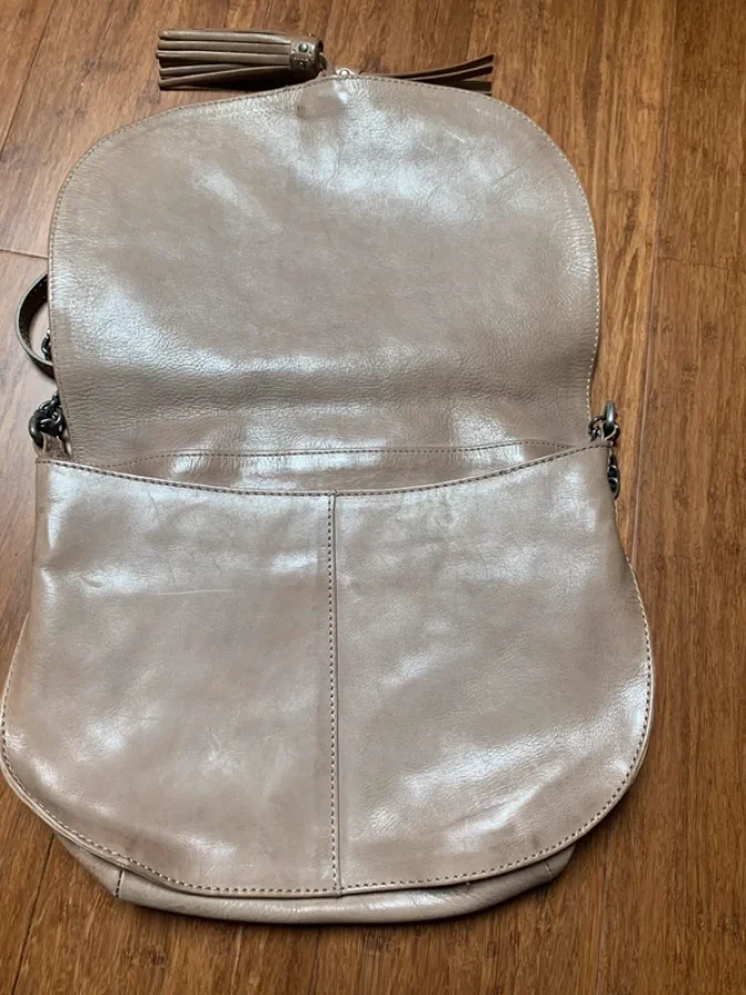 Illustration de Sac Ikks beige  