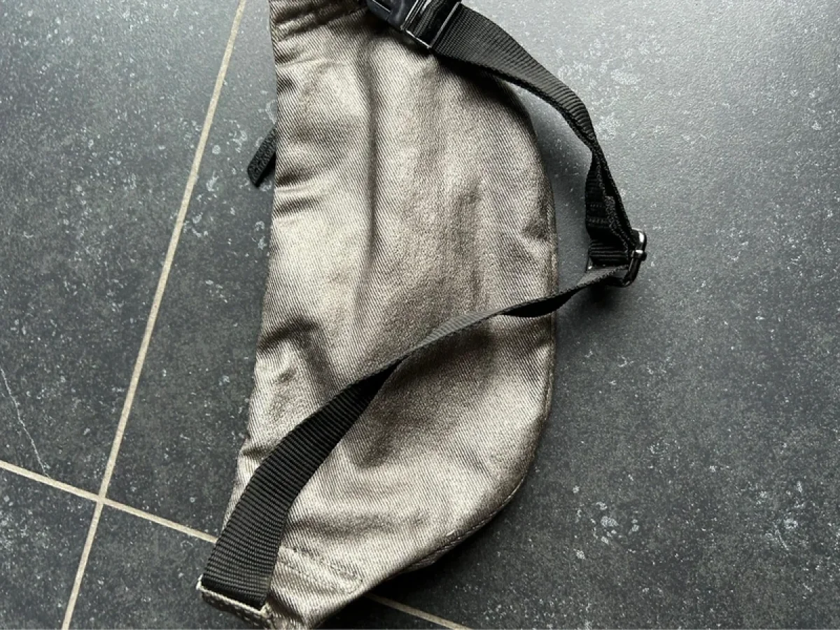 Illustration de Sac banane Superdry 
