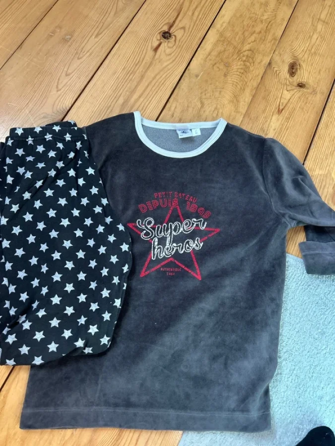 Illustration de Pyjama Petit Bateau 