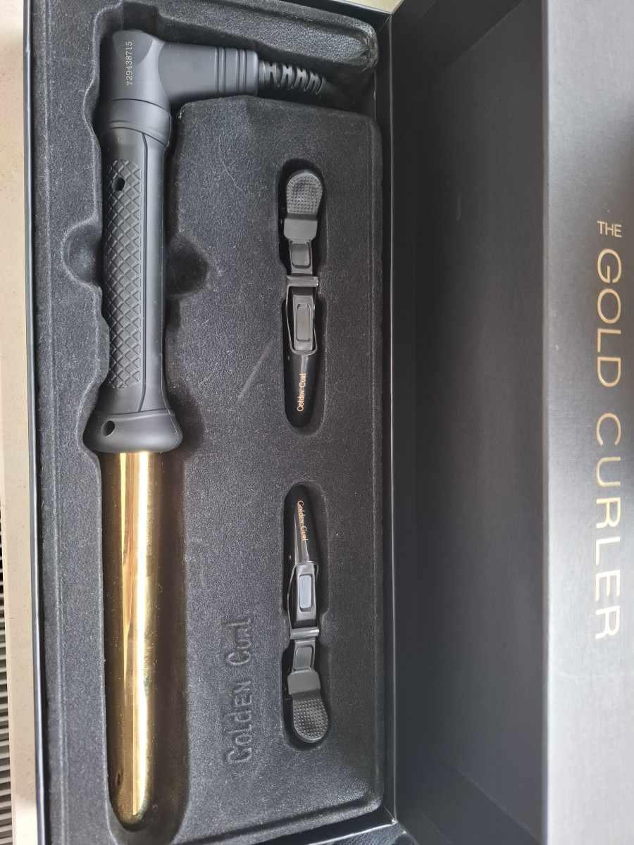 Illustration de Fer à boucler 